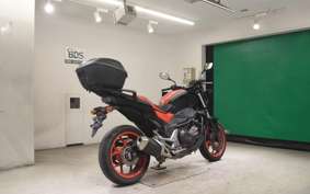 HONDA NC750S 2016 RC88