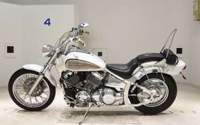 YAMAHA DRAGSTAR 400 2002 VH01J