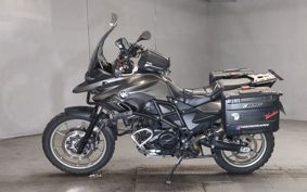 BMW F700GS 2014 0B01