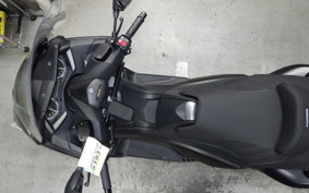 YAMAHA T-MAX 530 2017 SJ12J