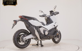 HONDA X-ADV 750 2026 RH21