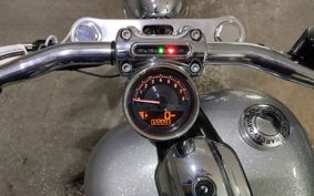 HARLEY FXSB BREAKOUT 2015 BF5