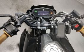 YAMAHA FZ25 RG69