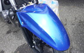 SUZUKI GSR250