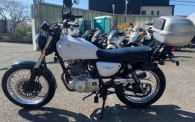 SUZUKI GLASS TRACKER BIG BOY NJ4DA