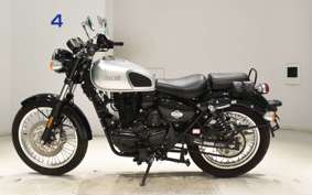 BENELLI インペリアーレ400 2022
