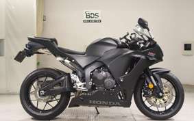 HONDA CBR600RR 2025 PC40