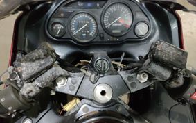 KAWASAKI ZZR1100 2002 ZXT10D