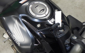 HONDA CB650R 2024 RH17