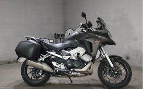 HONDA VFR800X RC80