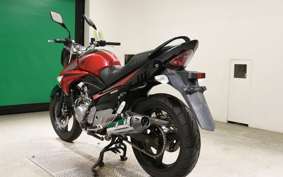 SUZUKI GSR250 2022