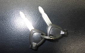 SUZUKI ﾚｯﾂ CA4AA
