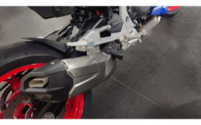 BMW F900R BASE 2025 0K81