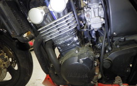 YAMAHA FZ400 1997 4YR