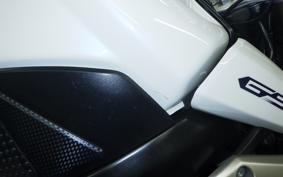 SUZUKI GSR750 A 2012