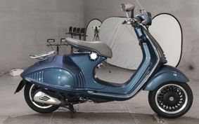 VESPA 946BERISSHIMA ..