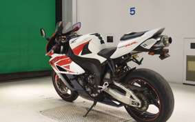 HONDA CBR1000RR 2004 SC57