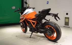 KTM 1290 SUPER DUKE R EVO 2014