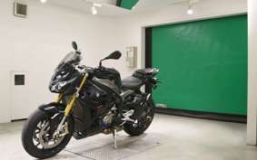 BMW S1000R 2016