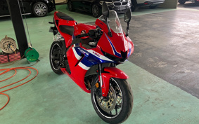 HONDA CBR600RR 2024 PC40