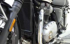 TRIUMPH BONNEVILLE T100 2017 DAD70G