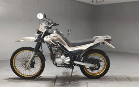 YAMAHA SEROW 250 DG17J