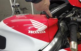 HONDA RVF400 1997