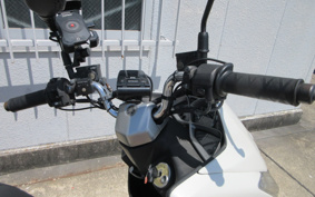 YAMAHA MAJESTYS SG28J