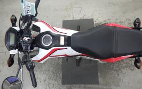 HONDA ｸﾞﾛﾑ 2001 JC75