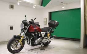 HONDA CB1100RS 2017 SC65