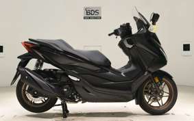 HONDA FORZA 250