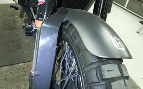 HUSQVARNA SVARTPILEN 401 2021