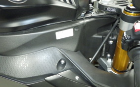 YAMAHA YZF-R1 2019