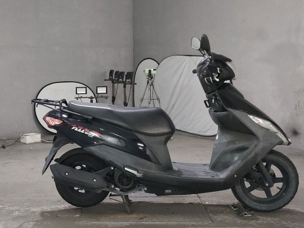 Фото Suzuki ADDRESS V125 с японского аукциона