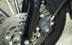 HARLEY XL883N 2013