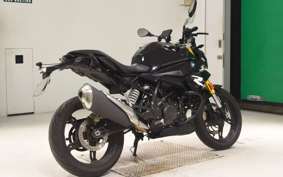 BMW G310R 2023