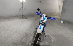 YAMAHA SEROW 225W DG08J