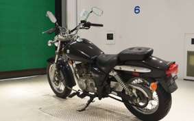 SUZUKI GZ250 Marauder