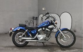 YAMAHA VIRAGO 250 3DM