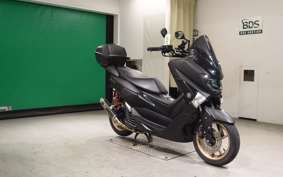 YAMAHA N-MAX 155 A 2015 SG50J