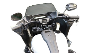 HARLEY FXLRST 2025 YXZ