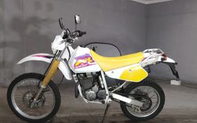 SUZUKI DR250R SJ45A