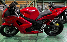 TRIUMPH TRIUMPH DAYTONA650 2005 TH8604