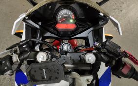 HONDA CBR250R MC41