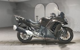 KAWASAKI 1400 GTR ZGT40C