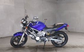HONDA VTR 250 MC33