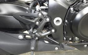 SUZUKI GSX-S1000 2021