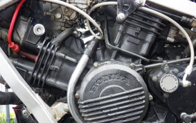 HONDA VF750F 1983 RC15
