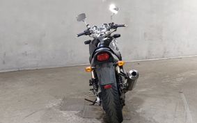 SUZUKI INAZUMA 1200 GV76A
