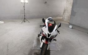 HONDA CBR600RR PC40